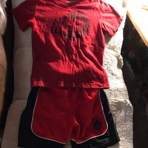 ***FINAL SALE***Nike Matching Set EUC!!